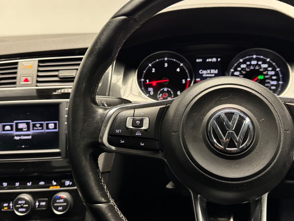 Used Volkswagen Golf 2016 for sale - 76417162: Photo 34