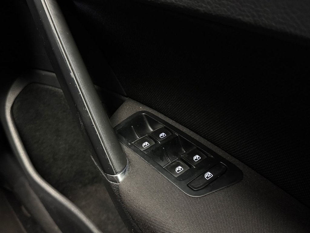 Used Volkswagen Golf 2016 for sale - 76417162: Photo 38