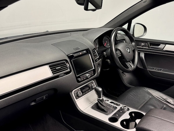 Used Volkswagen Touareg 2014 for sale - 75259265: Photo 31