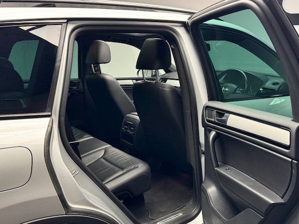 Used Volkswagen Touareg 2014 for sale - 75259265: Photo 46