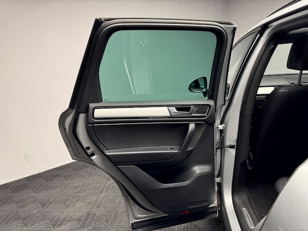 Used Volkswagen Touareg 2014 for sale - 75259265: Photo 49