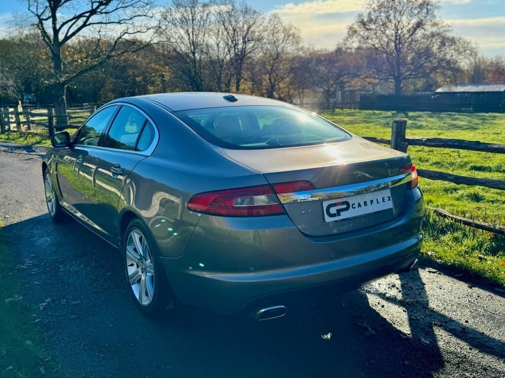 Used Jaguar XF 2009 for sale - 77152882: Photo 2