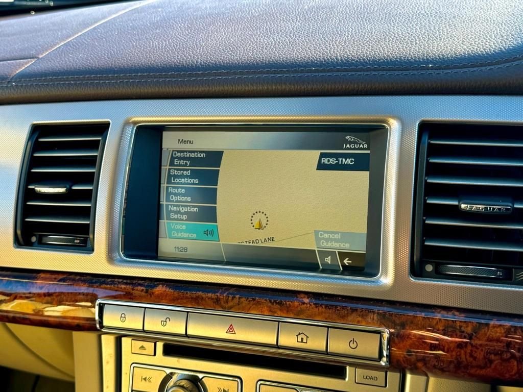 Used Jaguar XF 2009 for sale - 77152882: Photo 40