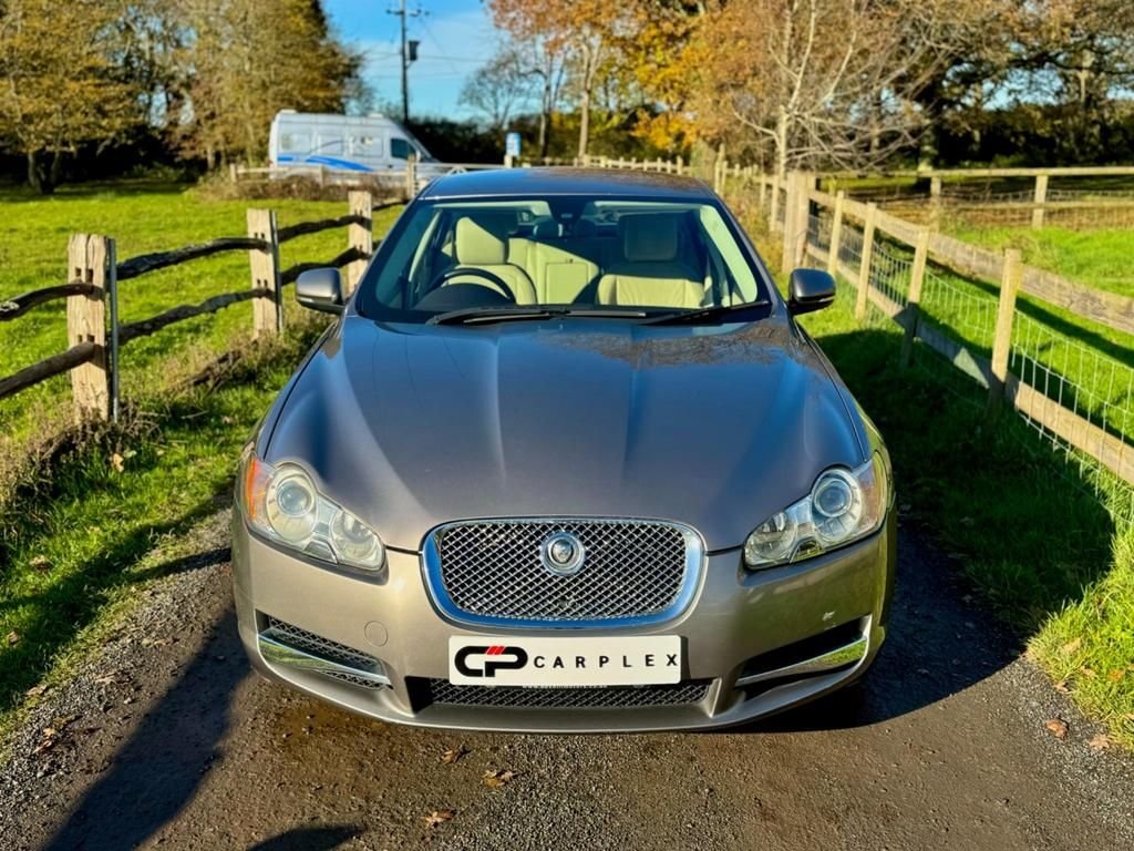 Used Jaguar XF 2009 for sale - 77152882: Photo 5