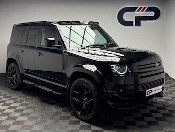 Used Land Rover Defender 2023 for sale - 75896184: Photo