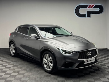 Used Infiniti Q30 2017 for sale - 79245473: Photo