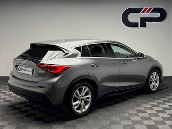 Used Infiniti Q30 2017 for sale - 79245473: Photo