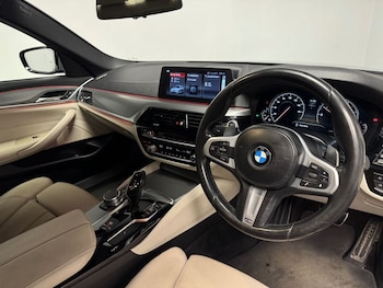 Used BMW 5 Series 2017 for sale - 79103465: Photo