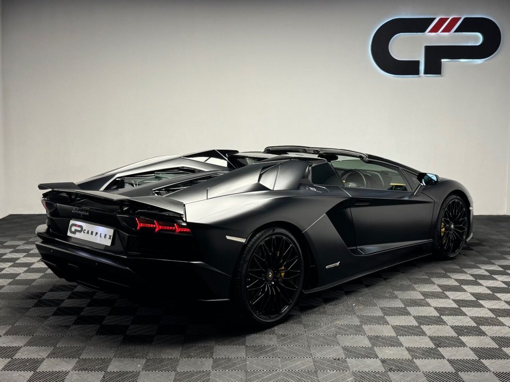 Used Lamborghini Aventador 2018 for sale - 77799779: Photo 2