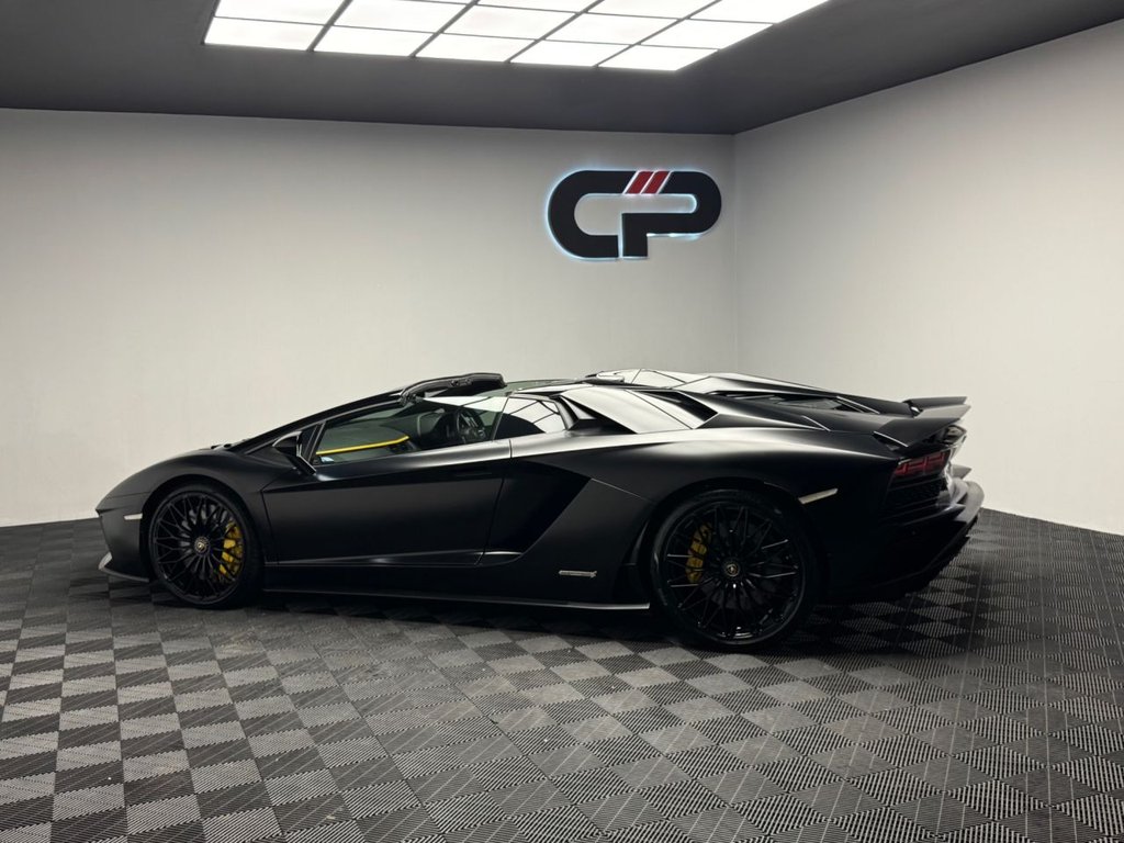 Used Lamborghini Aventador 2018 for sale - 77799779: Photo 39