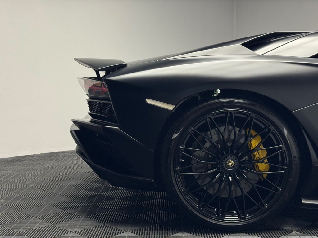 Used Lamborghini Aventador 2018 for sale - 77799779: Photo 47