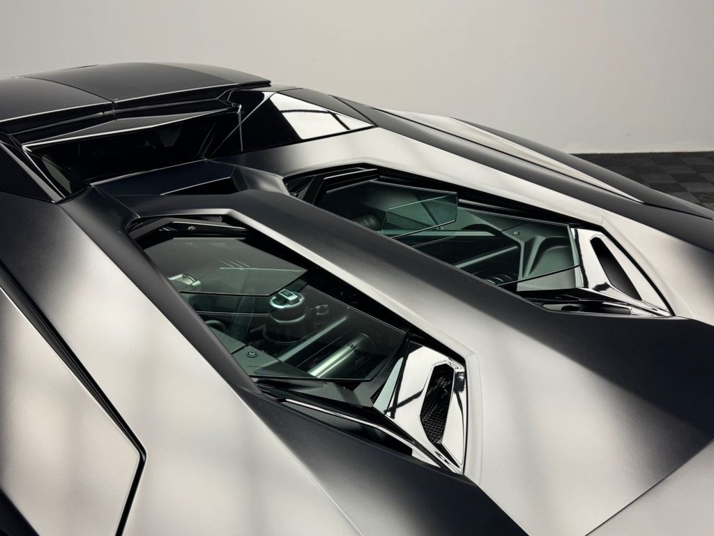 Used Lamborghini Aventador 2018 for sale - 77799779: Photo 50