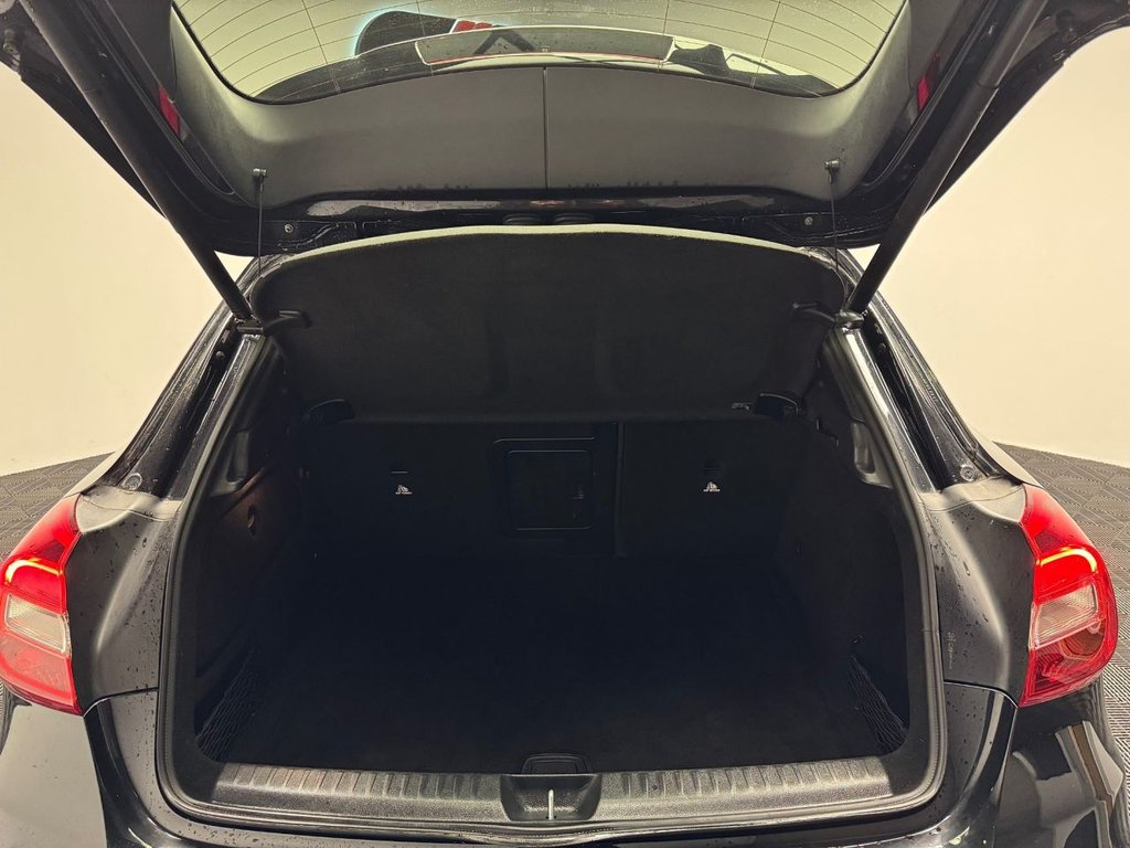 Used Mercedes-Benz GLA 2017 for sale - 76547041: Photo 46