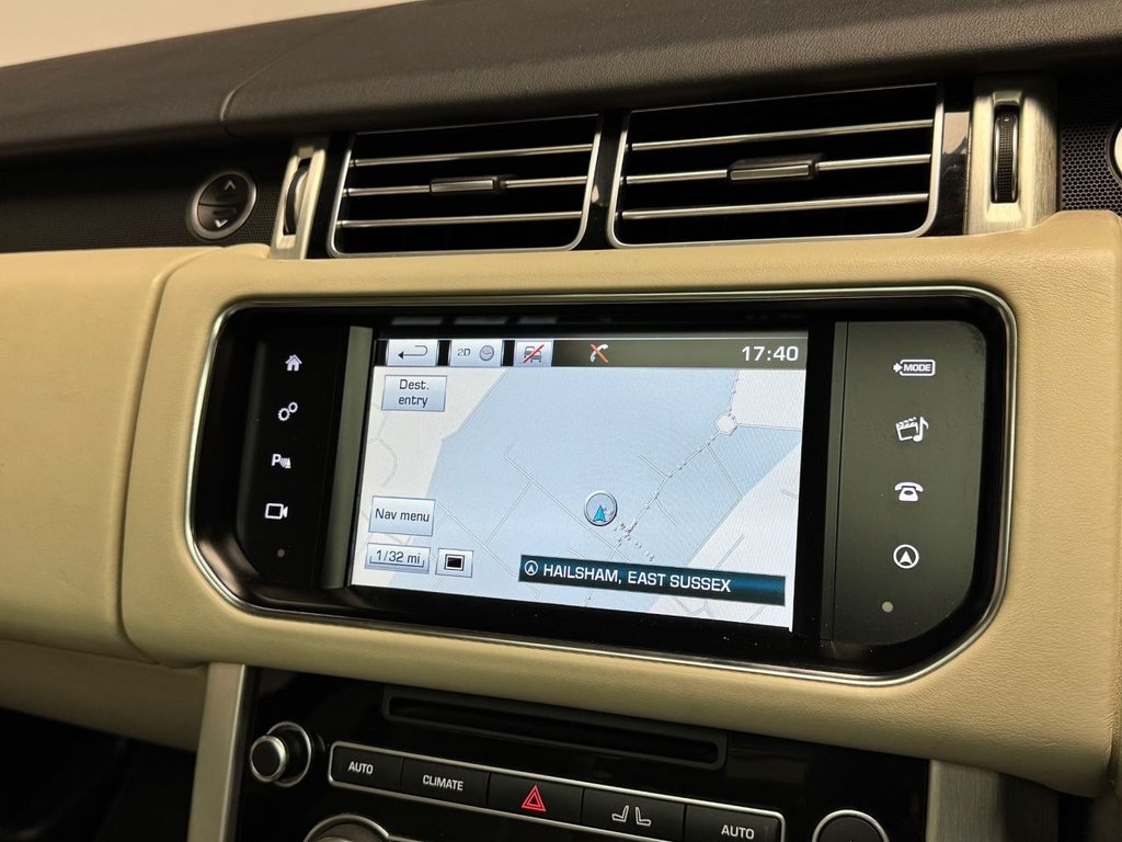 Used Land Rover Range Rover 2016 for sale - 76417884: Photo 35