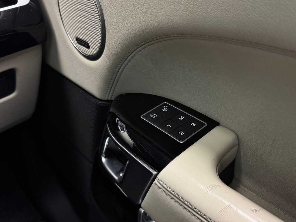 Used Land Rover Range Rover 2016 for sale - 76417884: Photo 50