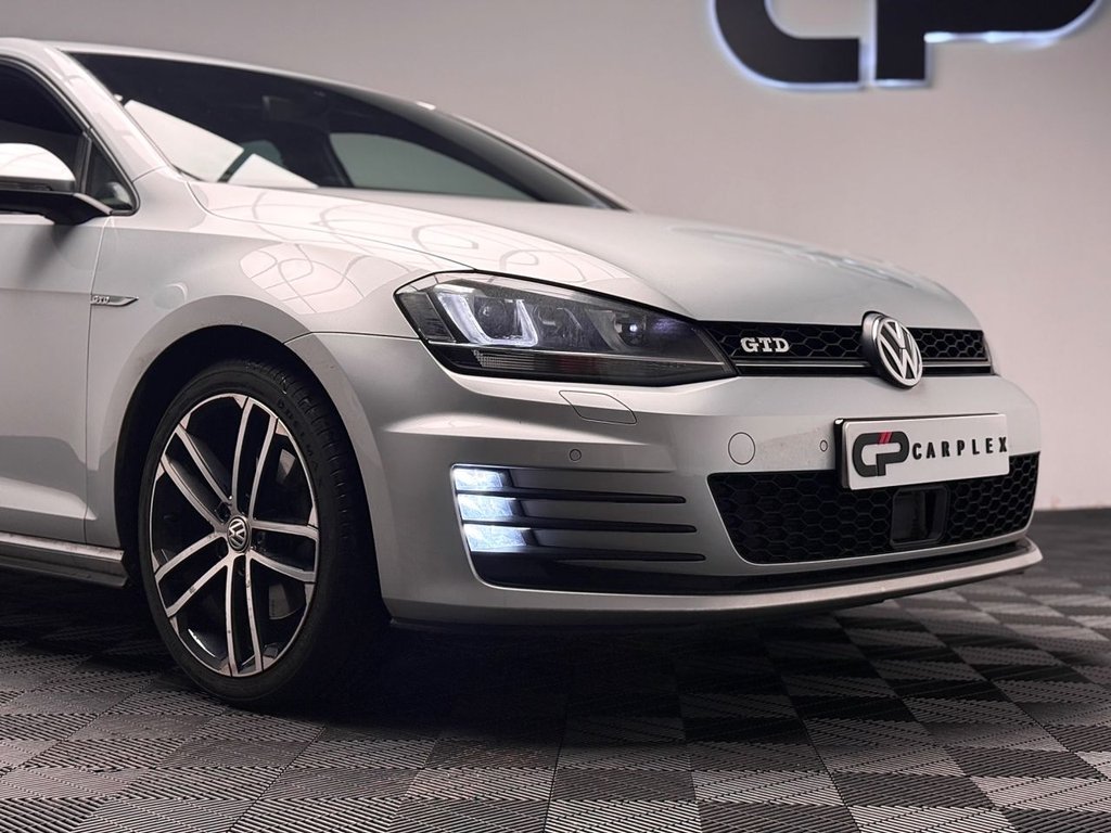 Used Volkswagen Golf 2014 for sale - 76593478: Photo 15