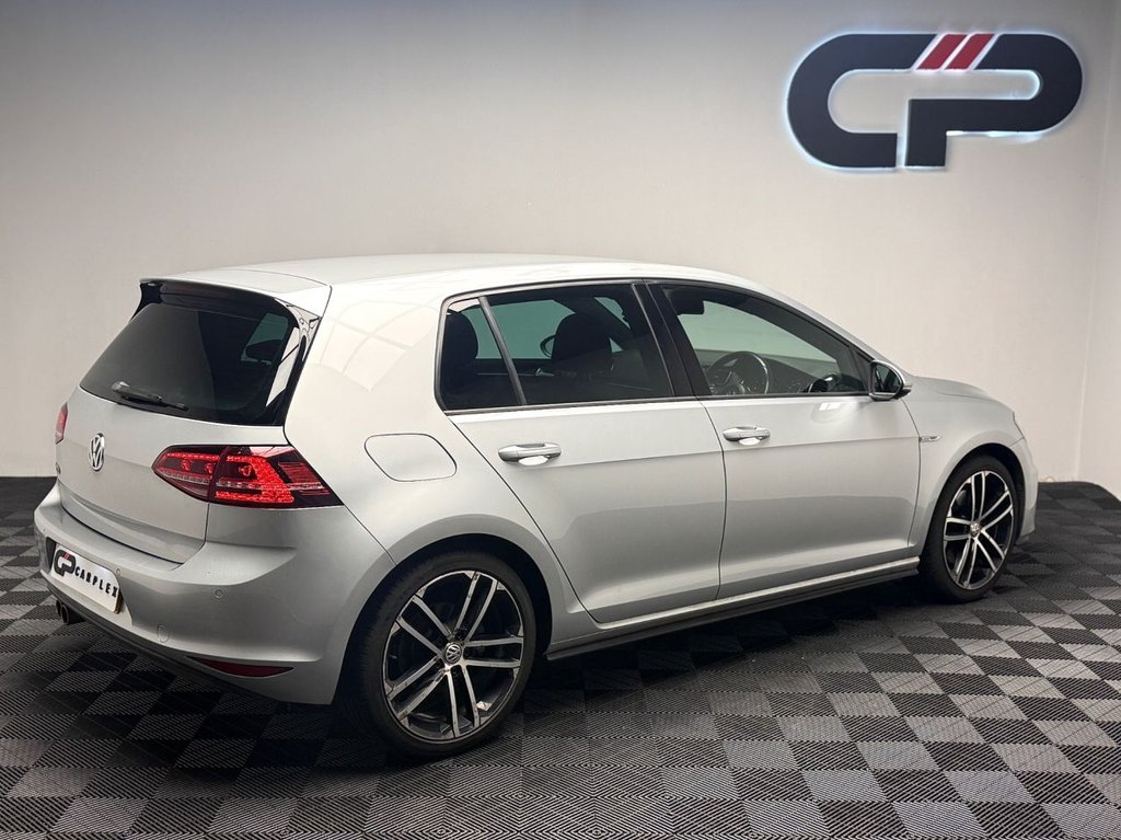 Used Volkswagen Golf 2014 for sale - 76593478: Photo 2