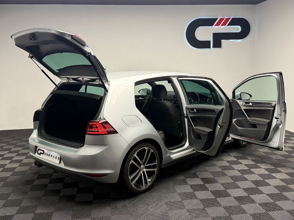 Used Volkswagen Golf 2014 for sale - 76593478: Photo 31