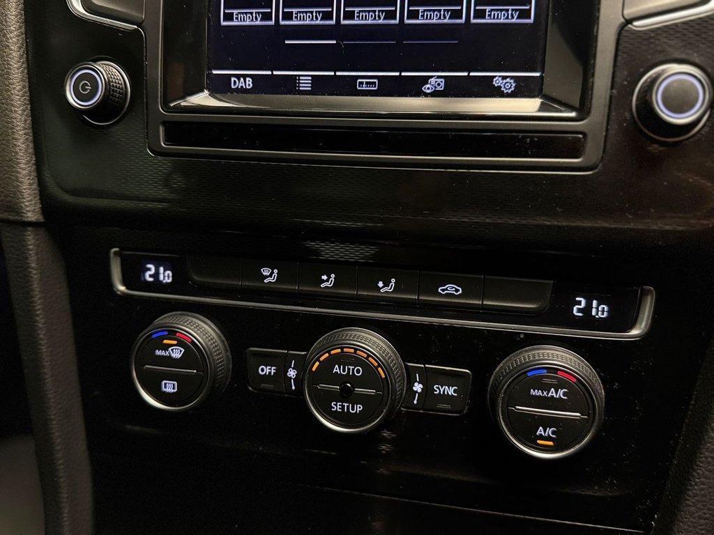 Used Volkswagen Golf 2014 for sale - 76593478: Photo 42