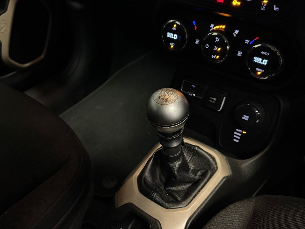 Used Jeep Renegade 2017 for sale - 76927626: Photo 36