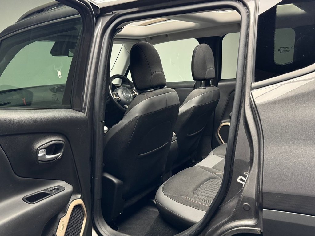 Used Jeep Renegade 2017 for sale - 76927626: Photo 44