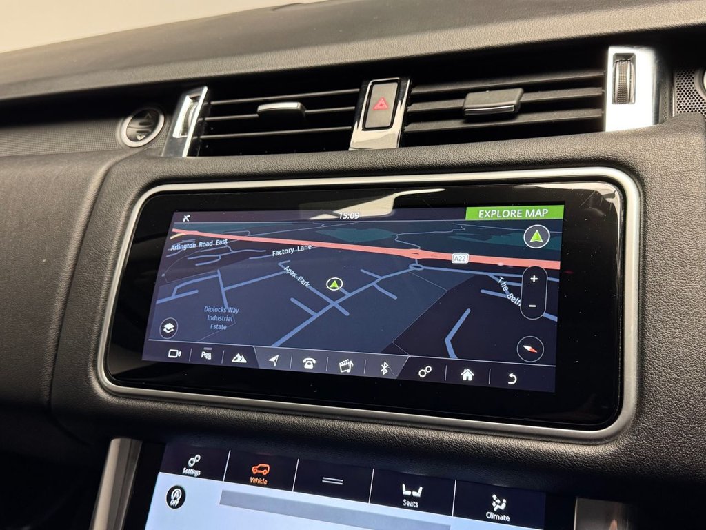 Used Land Rover Range Rover Sport 2018 for sale - 77212129: Photo 32