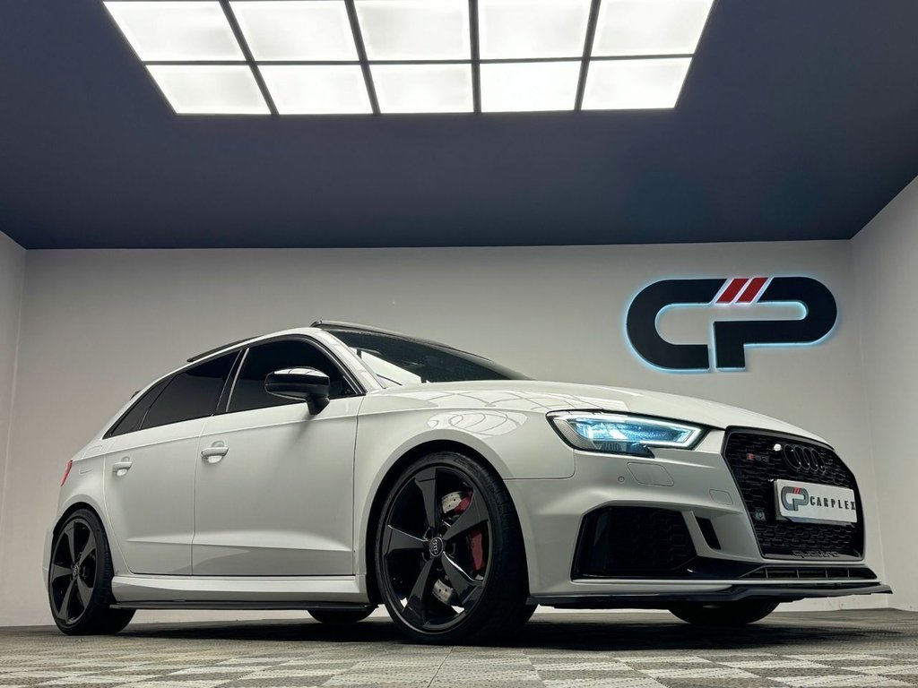 Used Audi RS3 2017 for sale - 76642455: Photo 16