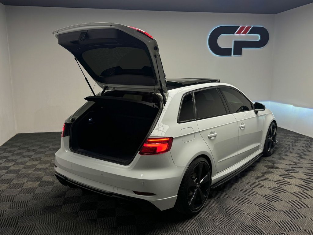 Used Audi RS3 2017 for sale - 76642455: Photo 31