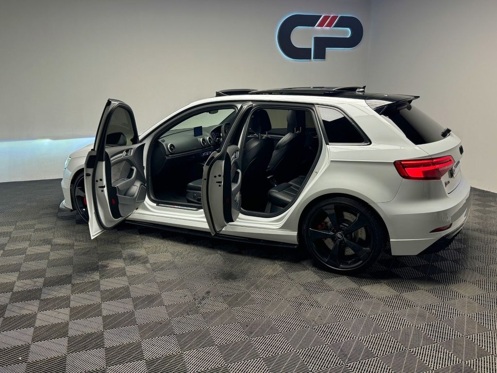 Used Audi RS3 2017 for sale - 76642455: Photo 38