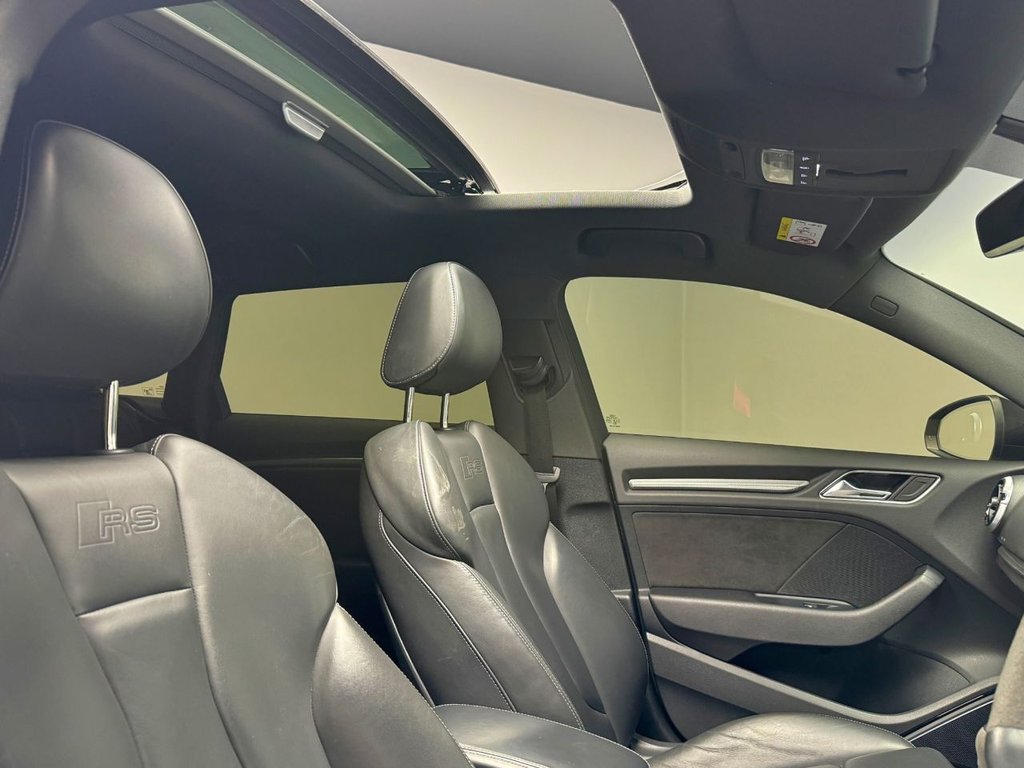 Used Audi RS3 2017 for sale - 76642455: Photo 47