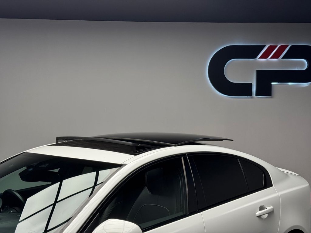 Used Jaguar XE 2018 for sale - 77065181: Photo 10