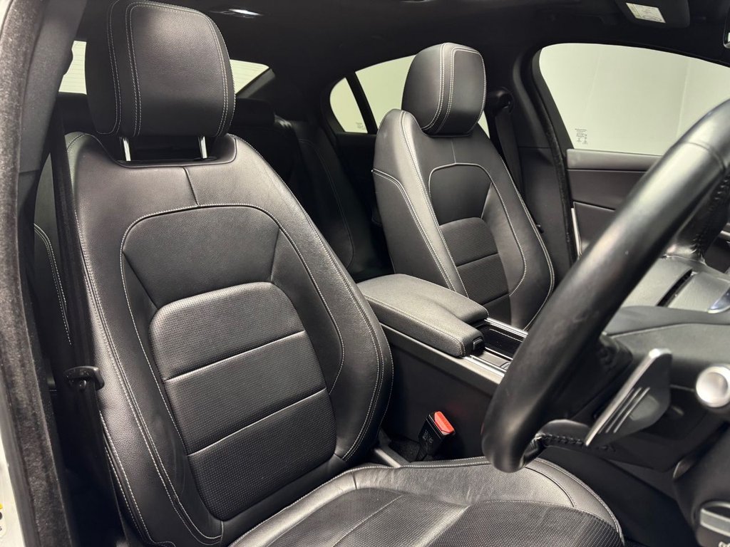 Used Jaguar XE 2018 for sale - 77065181: Photo 25