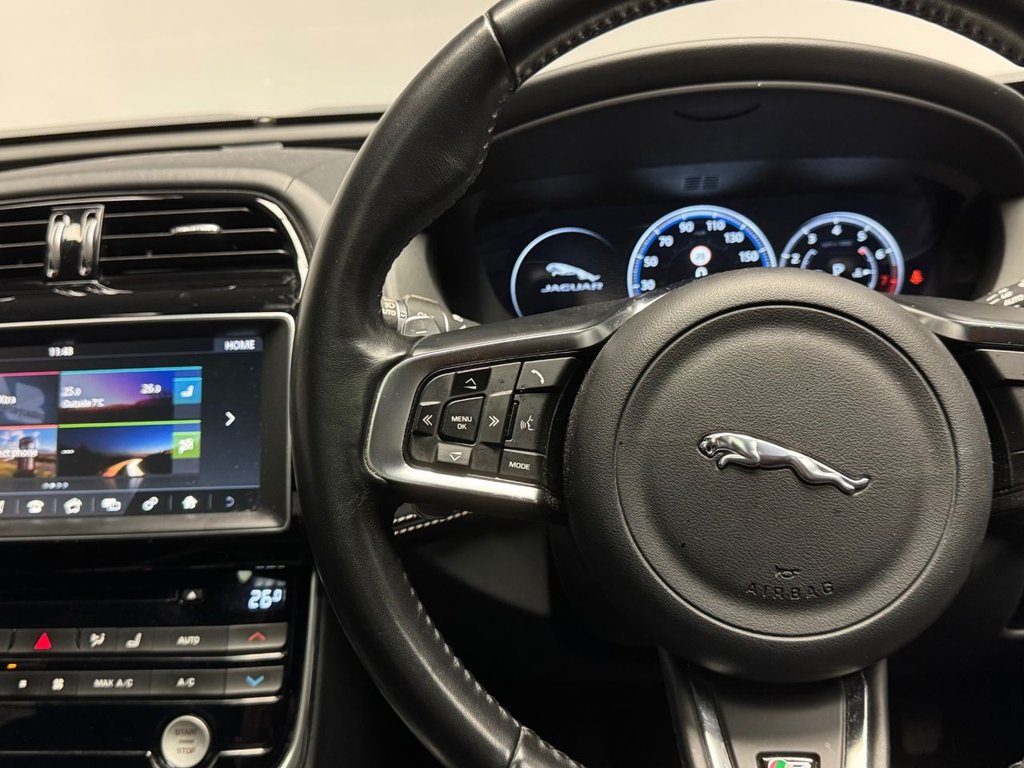 Used Jaguar XE 2018 for sale - 77065181: Photo 42