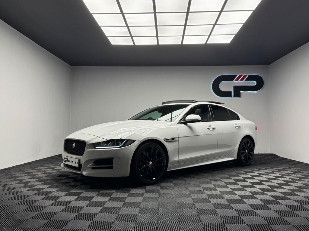 Used Jaguar XE 2018 for sale - 77065181: Photo 7