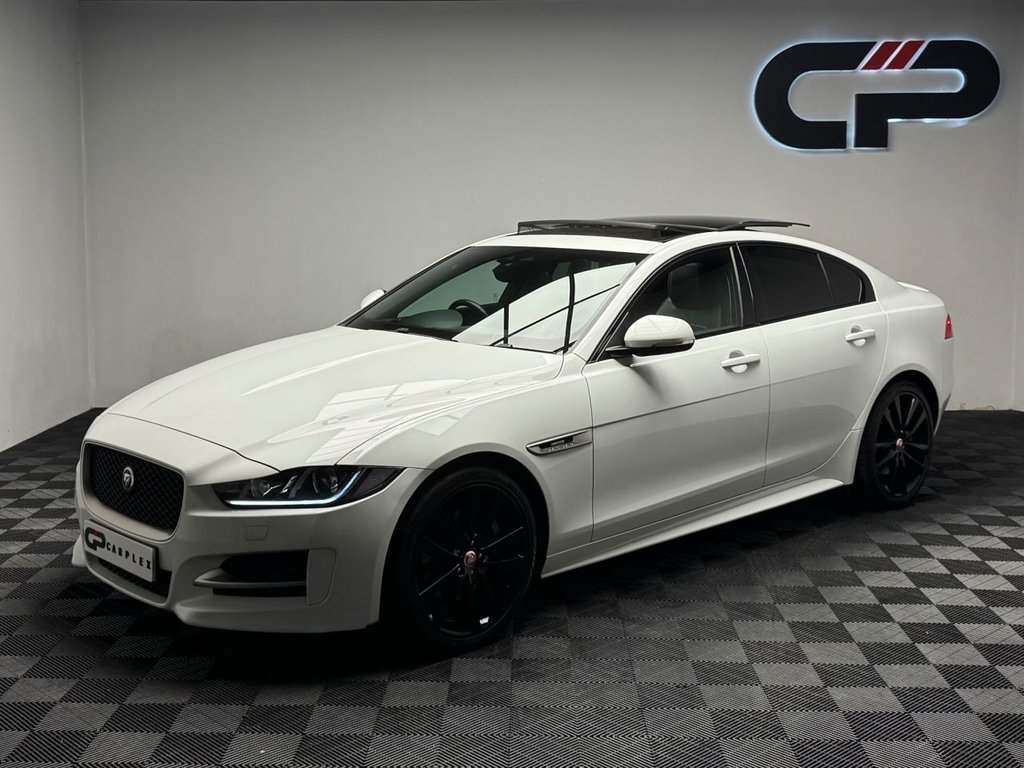 Used Jaguar XE 2018 for sale - 77065181: Photo 8