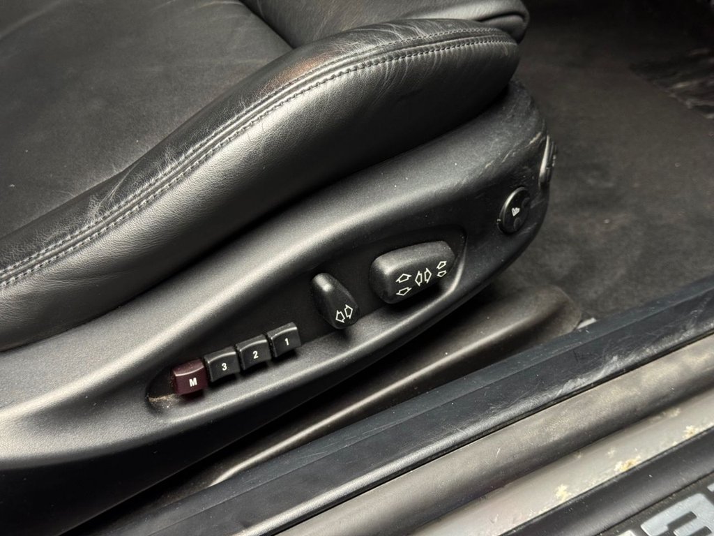 Used BMW M3 2005 for sale - 75227229: Photo 30