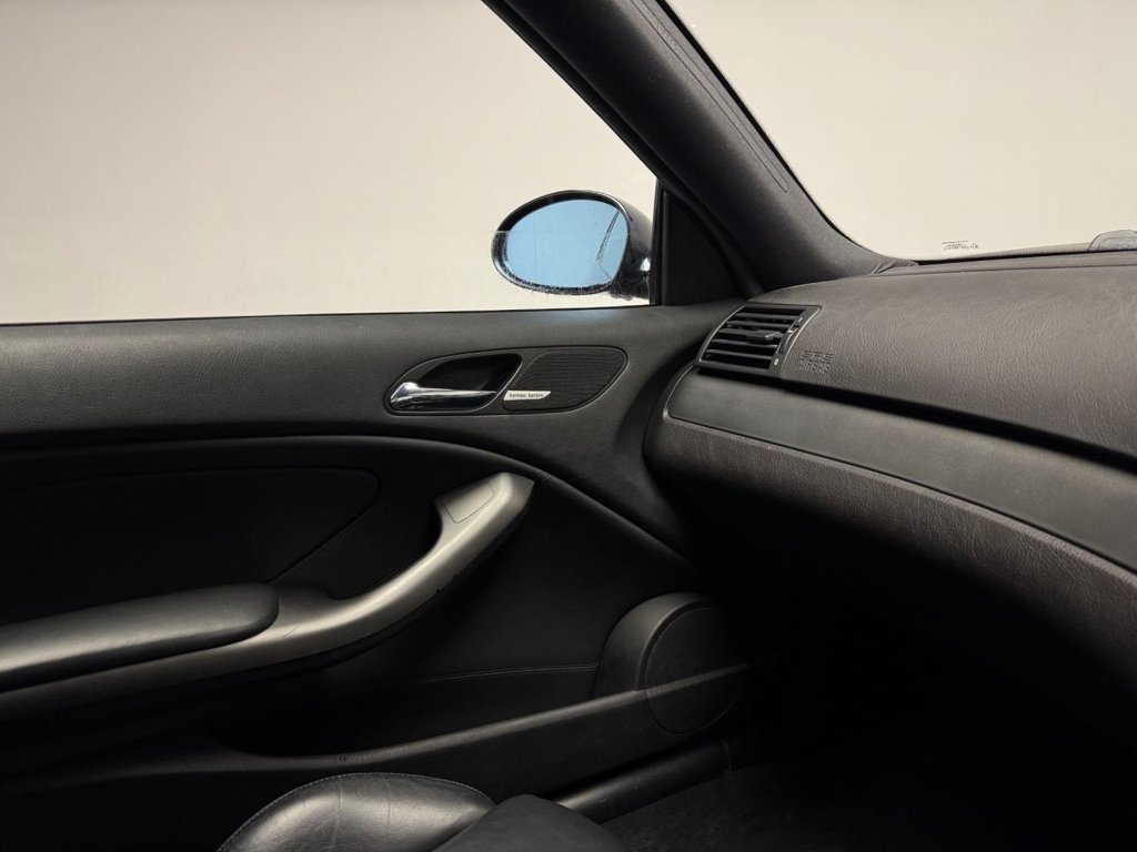 Used BMW M3 2005 for sale - 75227229: Photo 36