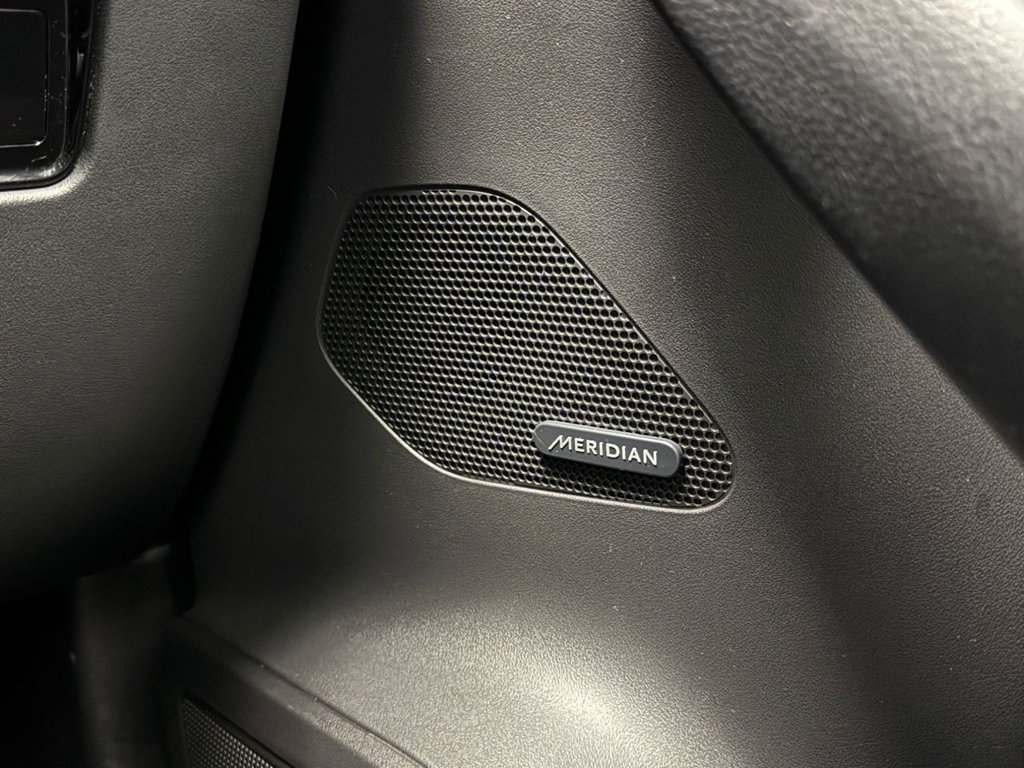 Used Jaguar F-Pace 2017 for sale - 77413480: Photo 32