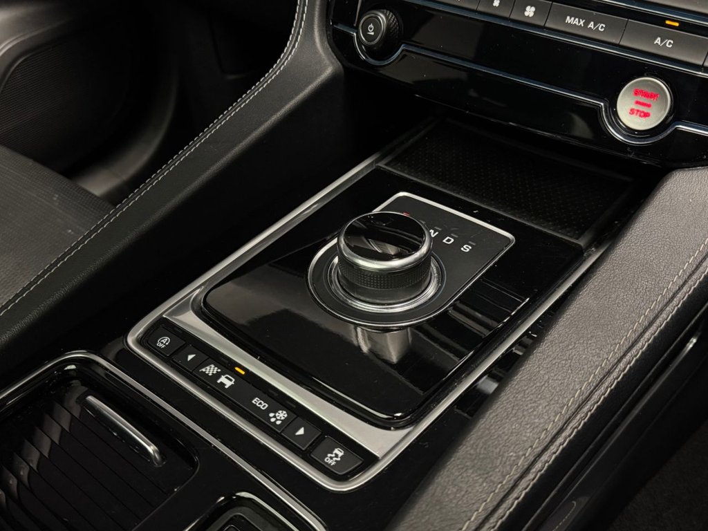 Used Jaguar F-Pace 2017 for sale - 77413480: Photo 44