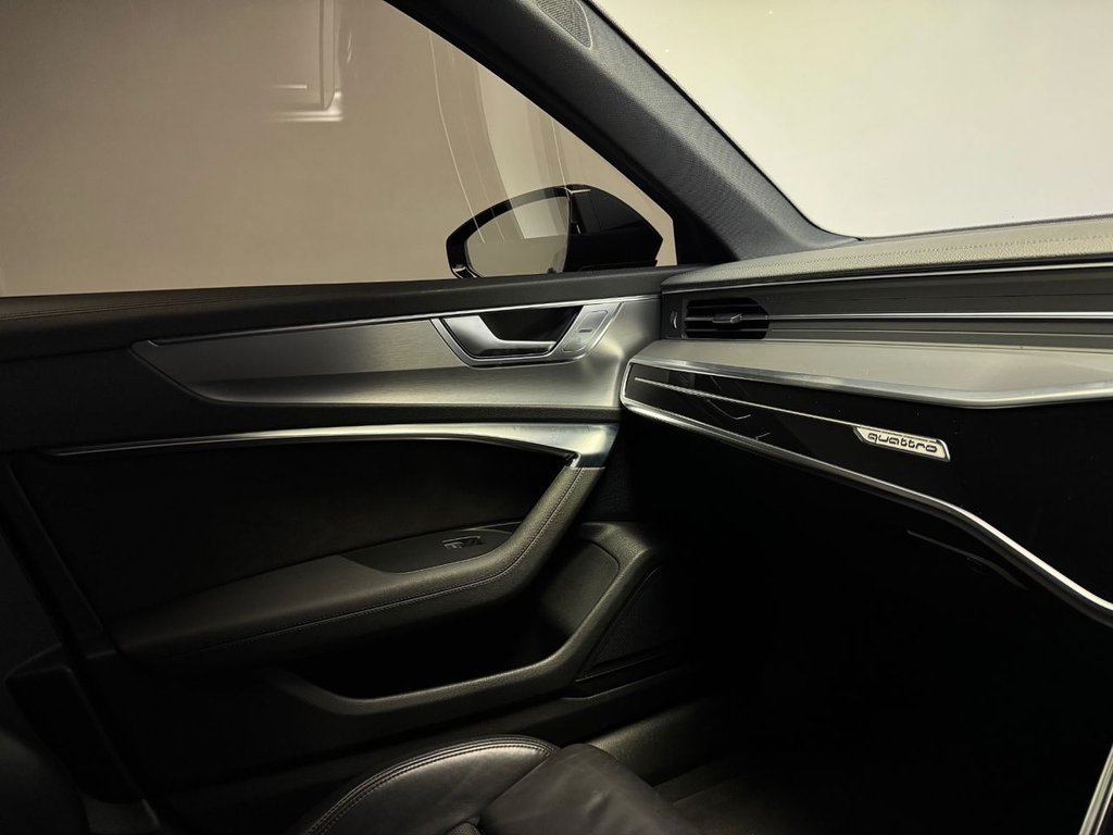 Used Audi RS6 2020 for sale - 76386319: Photo 42
