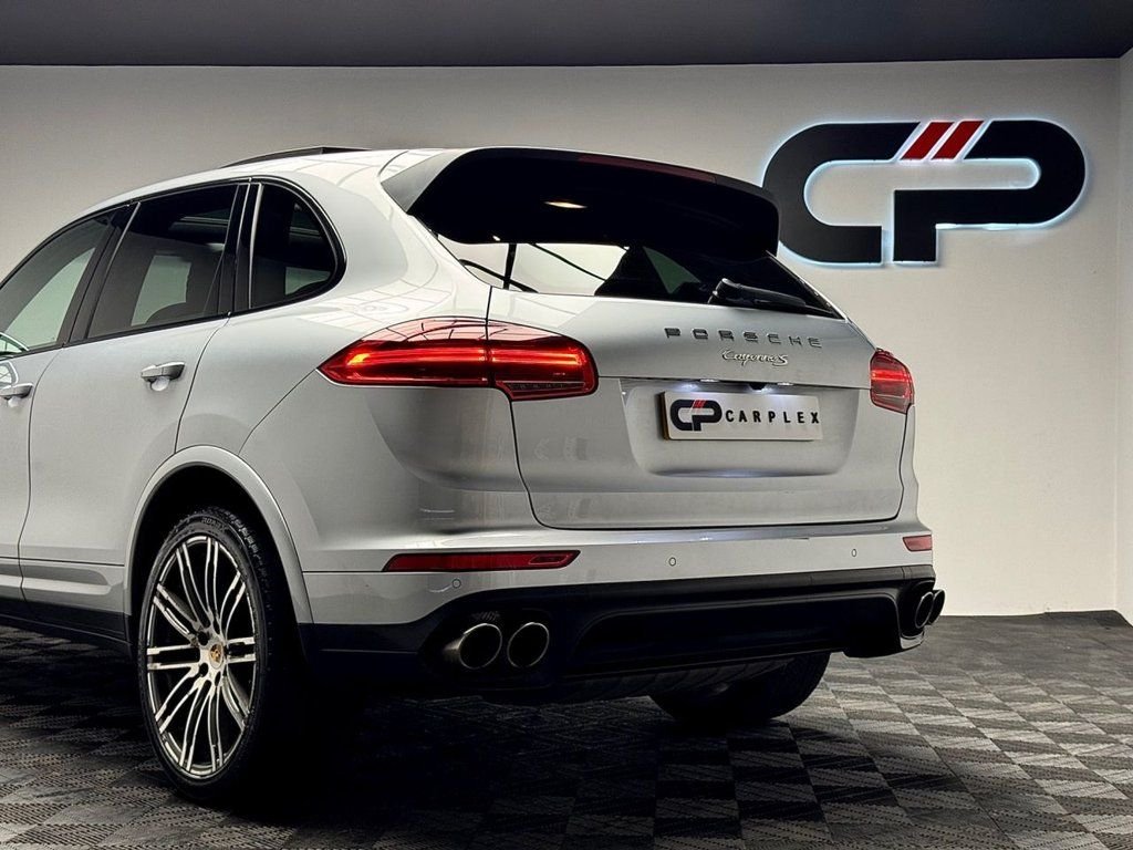 Used Porsche Cayenne 2017 for sale - 77065051: Photo 18