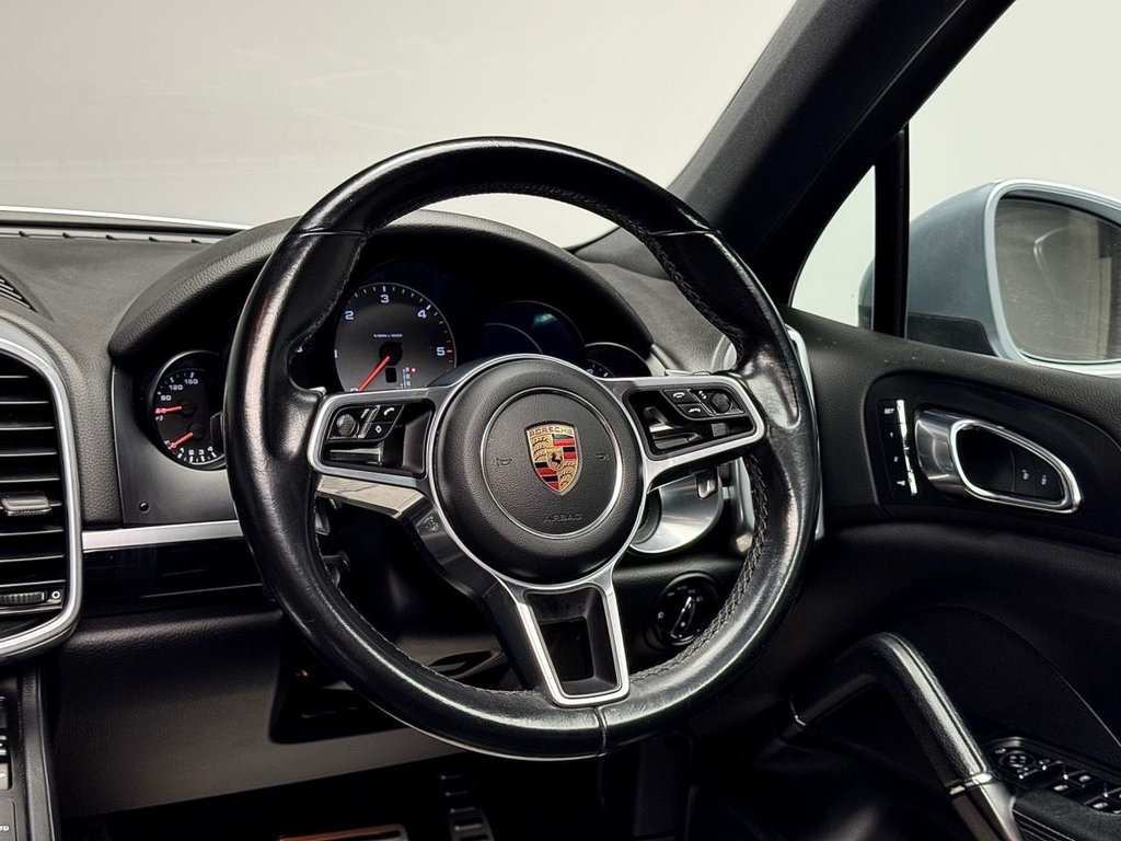 Used Porsche Cayenne 2017 for sale - 77065051: Photo 49