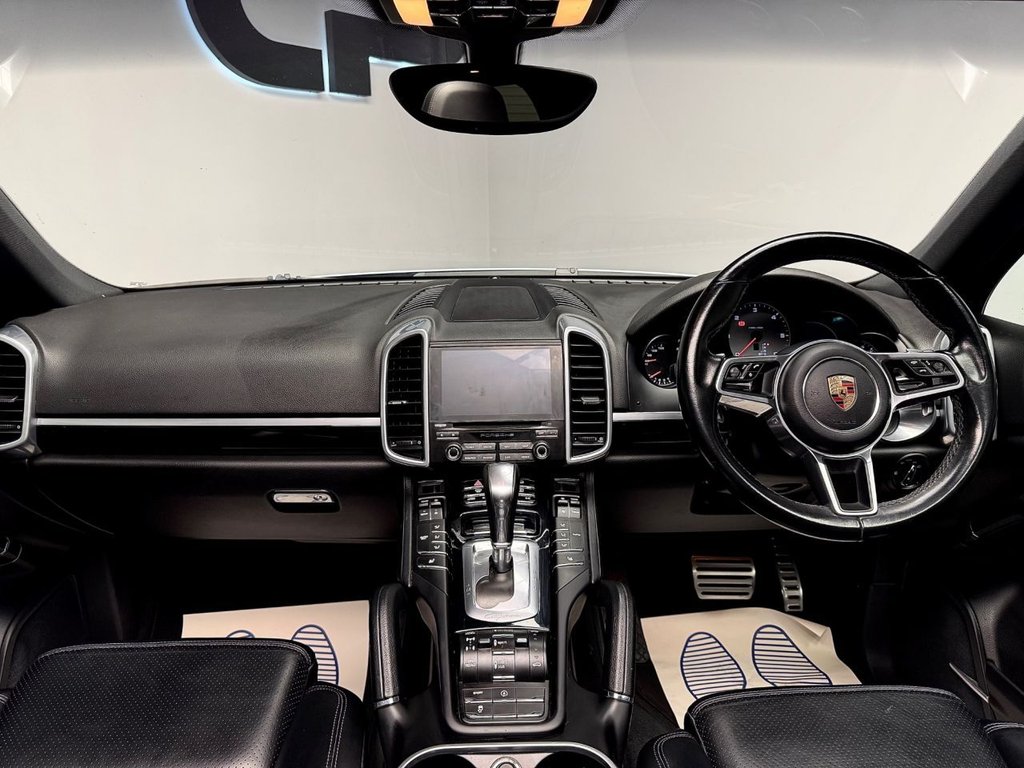 Used Porsche Cayenne 2017 for sale - 77065051: Photo 50