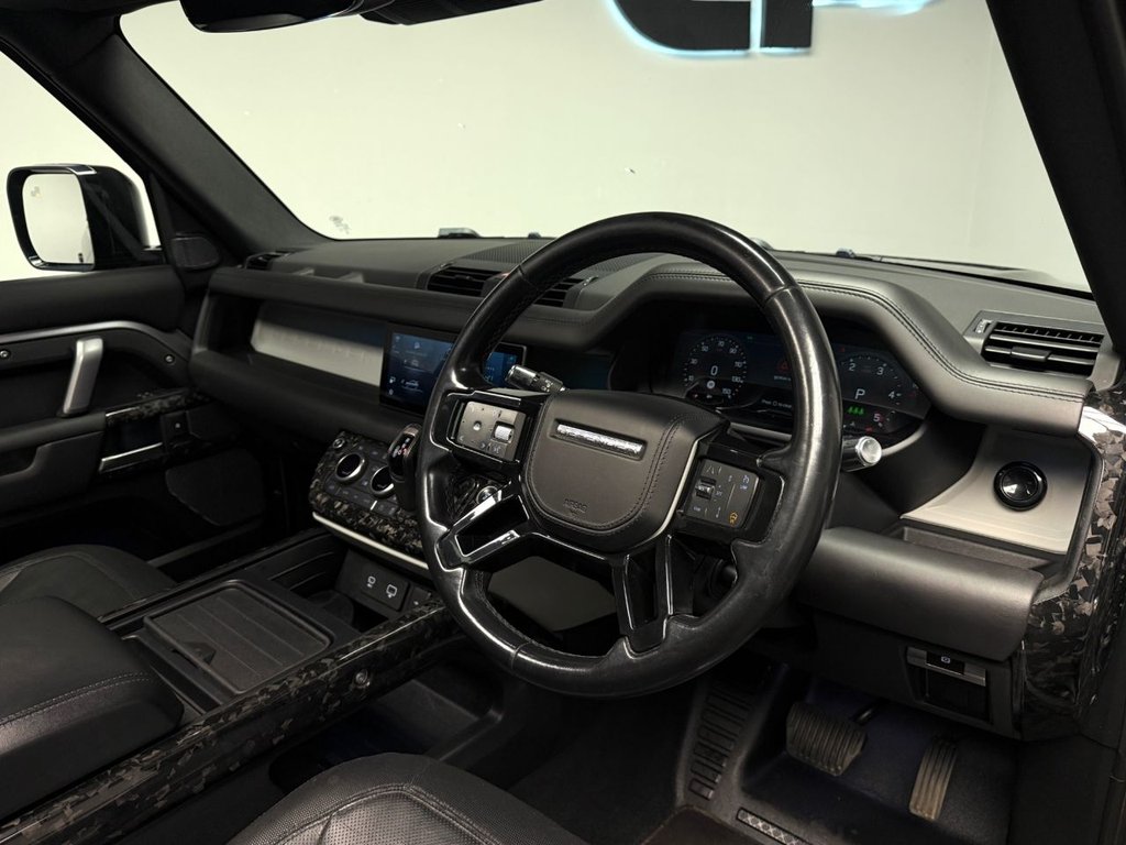 Used Land Rover Defender 2021 for sale - 78220810: Photo 3