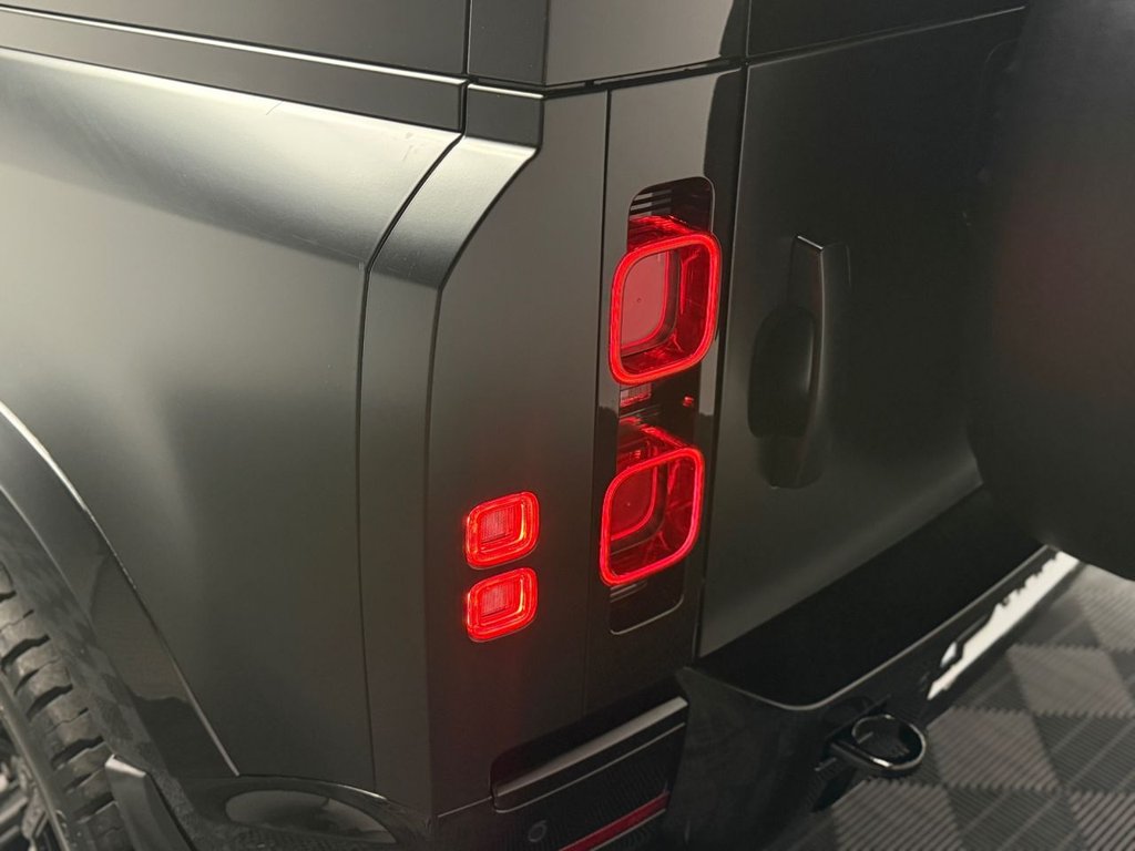 Used Land Rover Defender 2021 for sale - 78220810: Photo 44