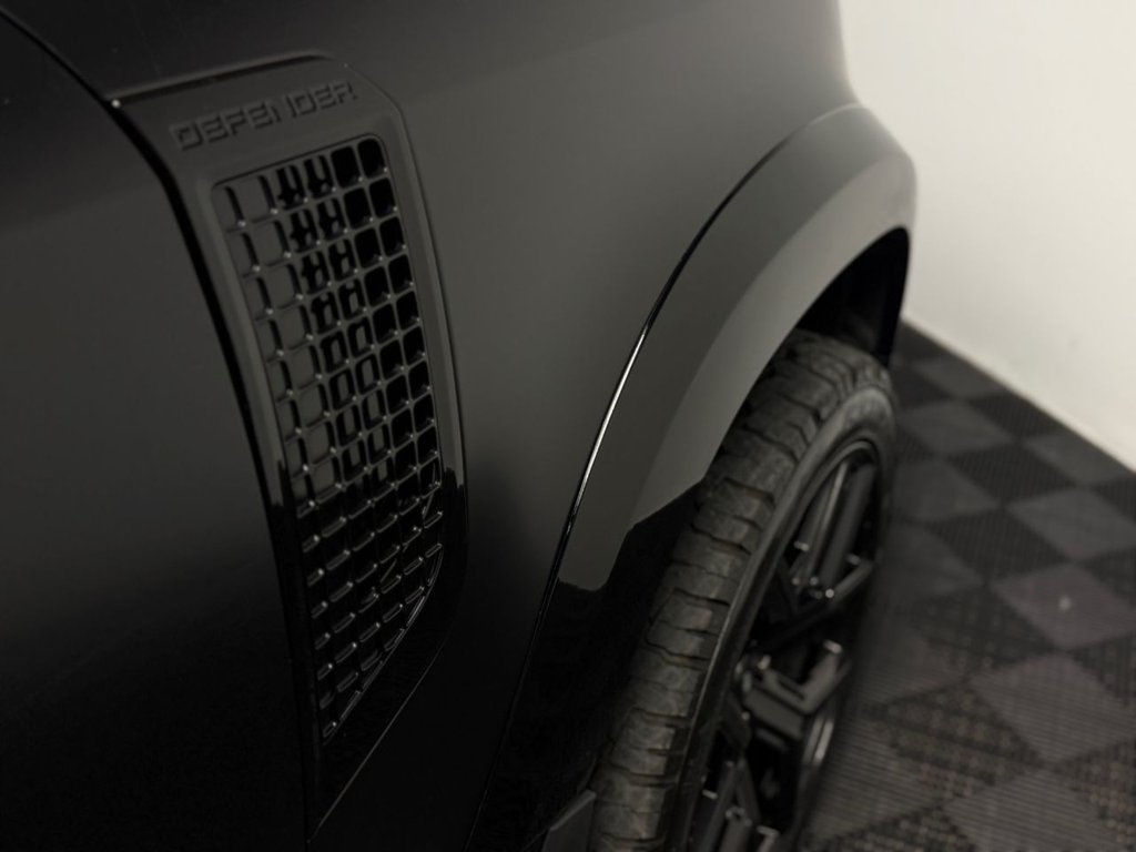 Used Land Rover Defender 2021 for sale - 78220810: Photo 47