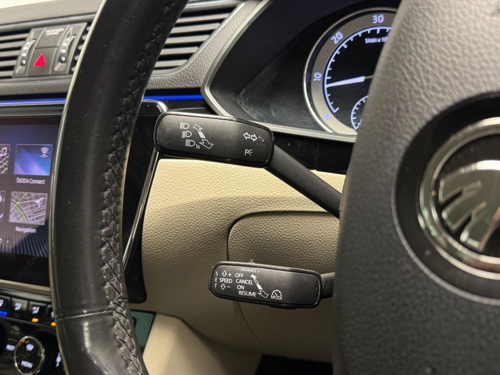 Used Skoda Superb 2019 for sale - 78220777: Photo 42