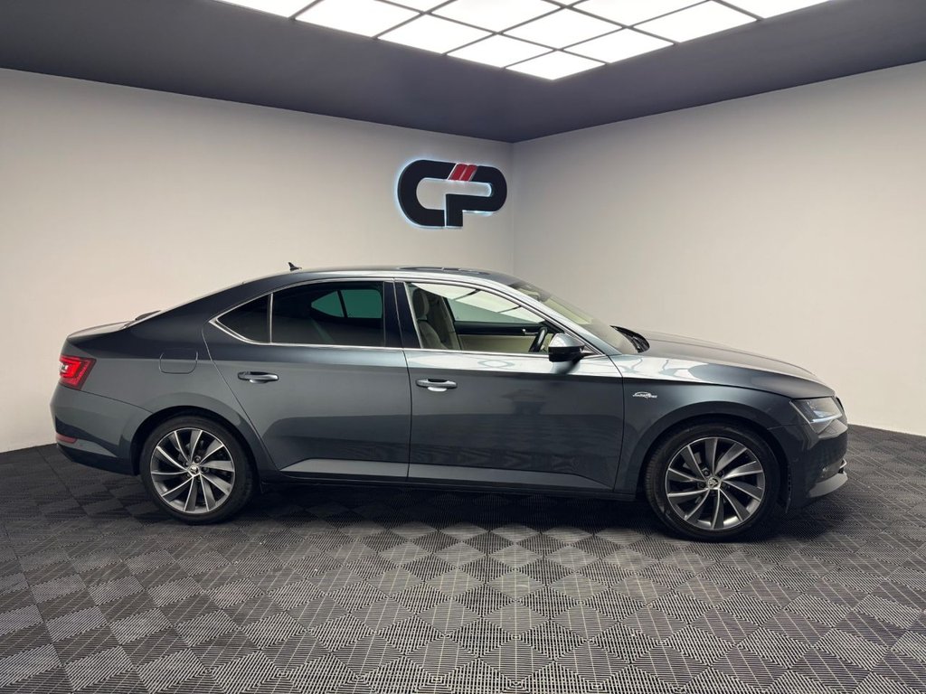 Used Skoda Superb 2019 for sale - 78220777: Photo 7