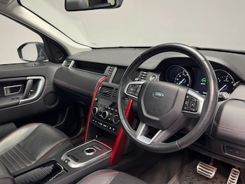 Used Land Rover Discovery Sport 2017 for sale - 78350977: Photo