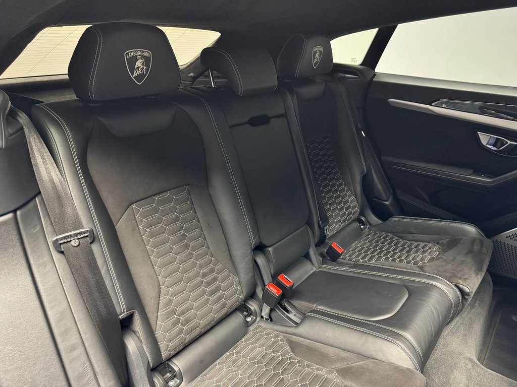 Used Lamborghini Urus 2019 for sale - 77703597: Photo 40